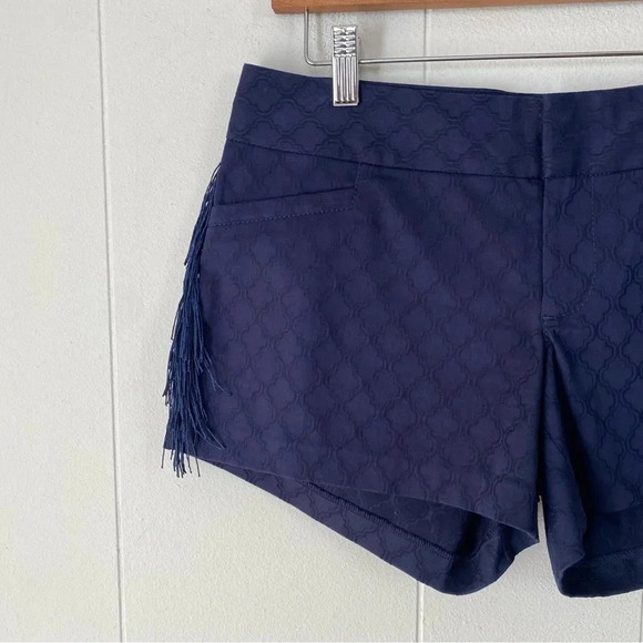 Lilly Pulitzer Womens Size 2 Navy Blue Ellie 4" Shorts Fringe Side Detail 26759 - Picture 3 of 15